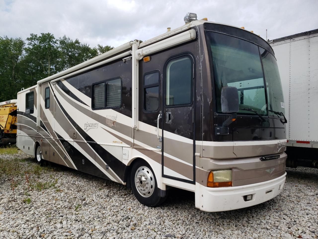 2003 Freightliner Chassis X Line Motor Home For Sale In West Warren MA