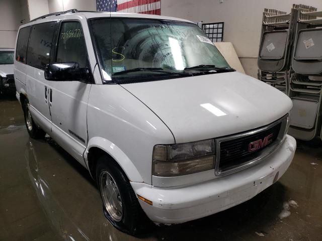 1999 GMC Safari XT