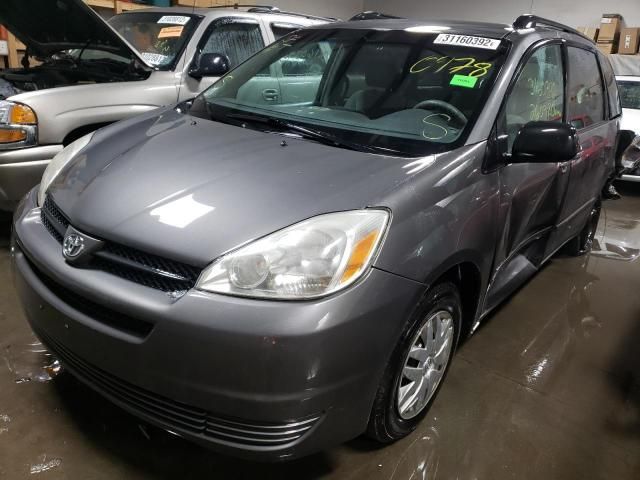 2005 Toyota Sienna CE