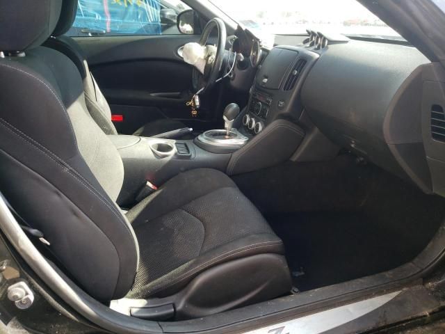 2014 Nissan 370Z Base