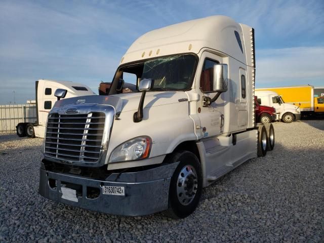 2018 Freightliner Cascadia 125