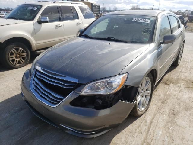 2013 Chrysler 200 Touring