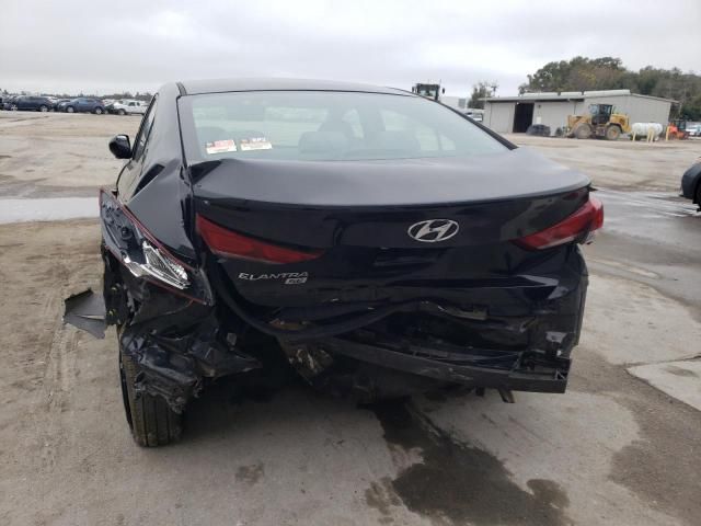 2018 Hyundai Elantra SE