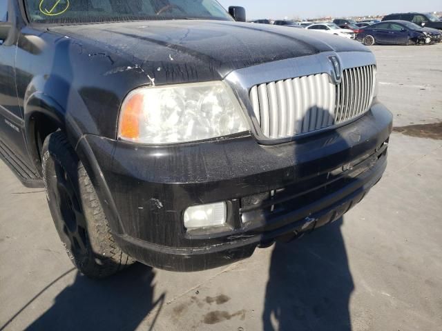 2005 Lincoln Navigator