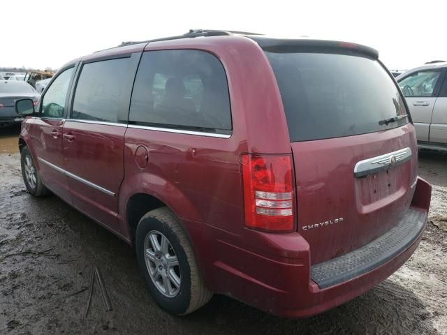 2010 Chrysler Town & Country Touring Plus