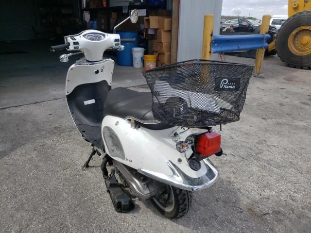 2018 Land Rover Scooter