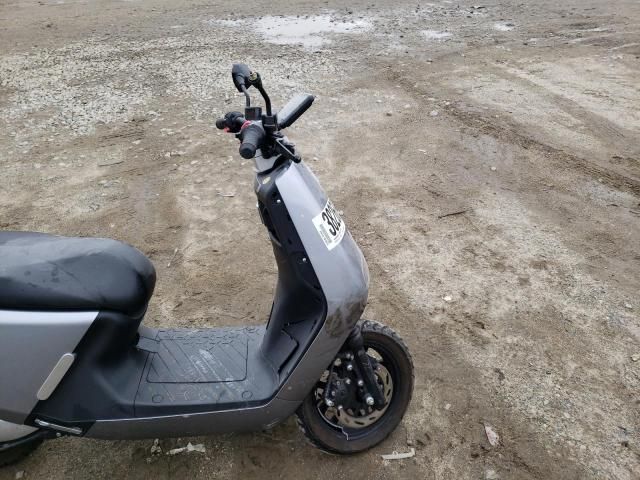 2021 Moped Moped