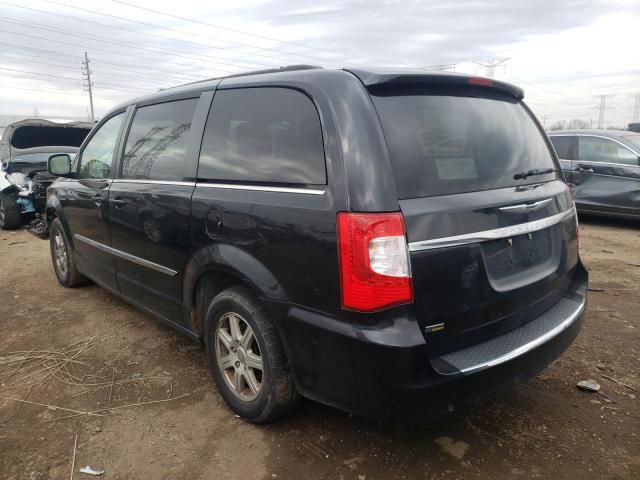 2011 Chrysler Town & Country Touring L