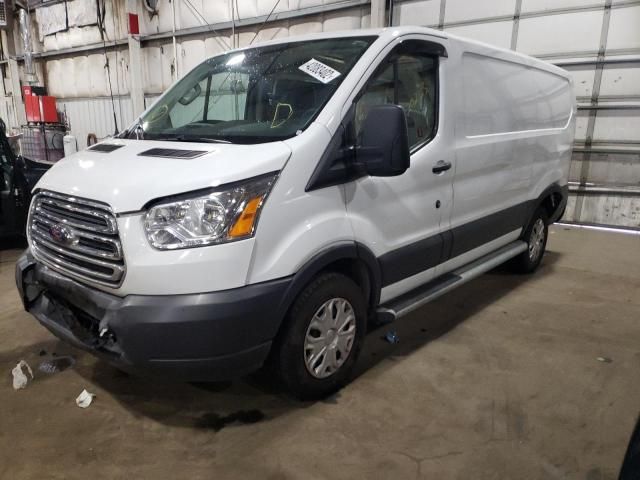 2018 Ford Transit T-250