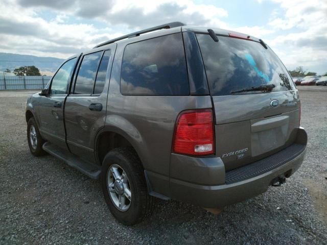 2004 Ford Explorer XLT