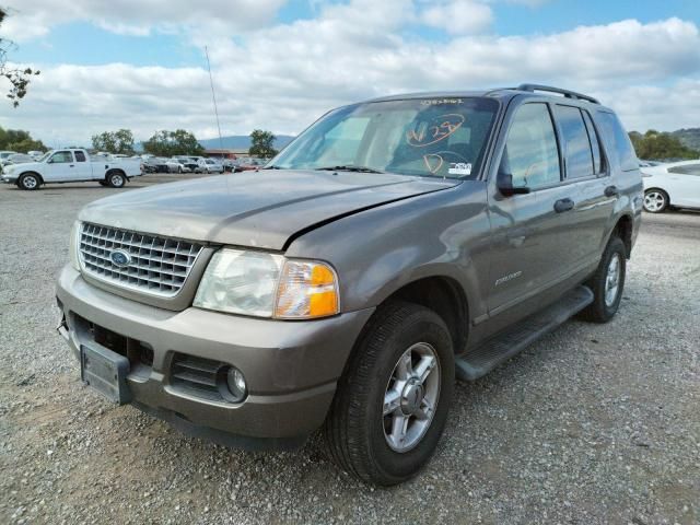 2004 Ford Explorer XLT