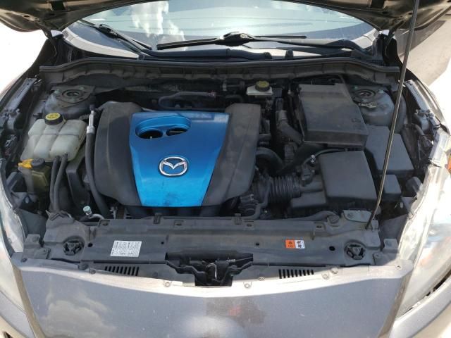 2013 Mazda 3 I