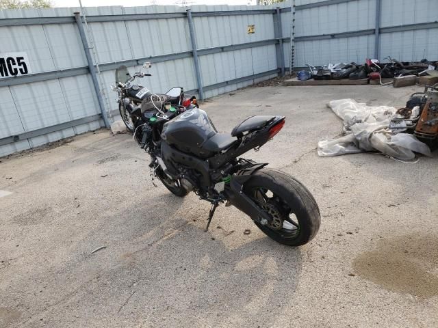 2014 Kawasaki ZX636 E