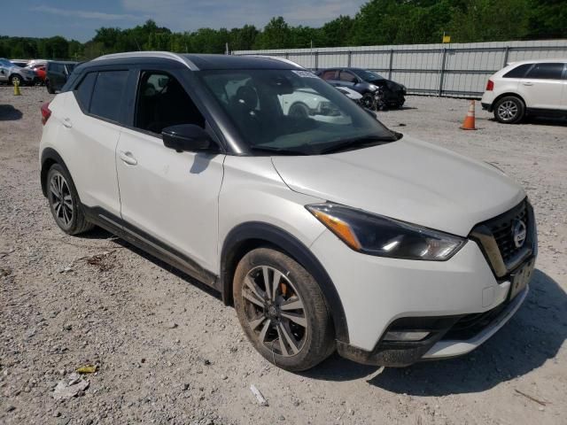 2020 Nissan Kicks SR