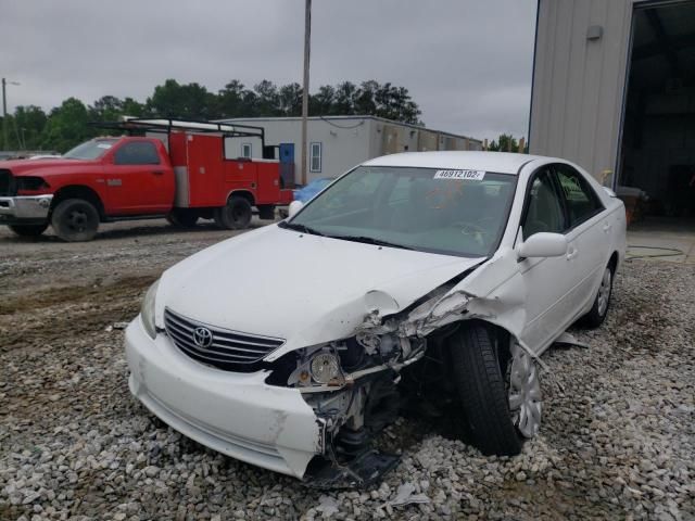 2005 Toyota Camry LE