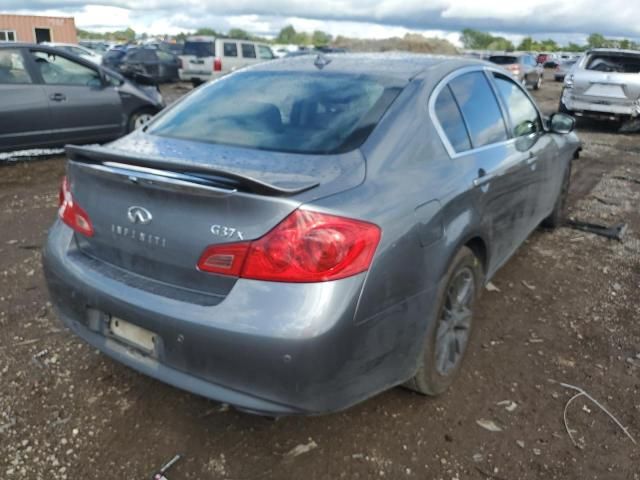 2013 Infiniti G37