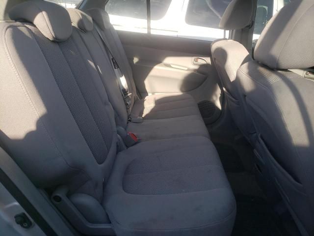 2007 KIA Rondo Base