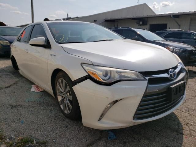 2016 Toyota Camry Hybrid