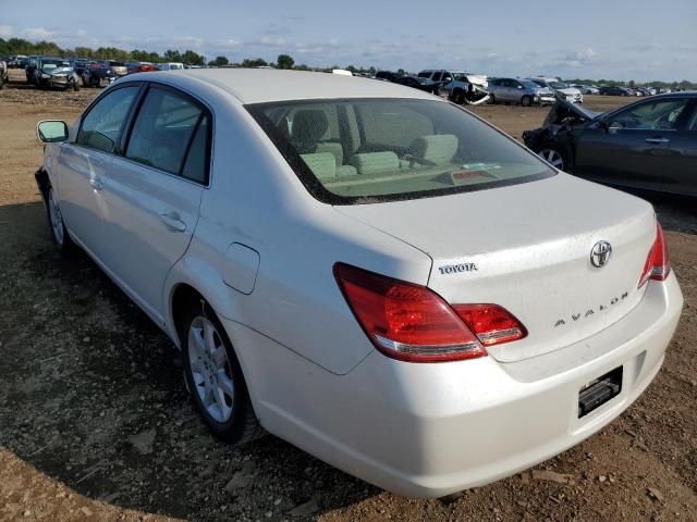 2005 Toyota Avalon XL