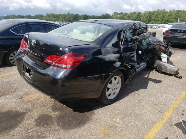 2010 Toyota Avalon XL