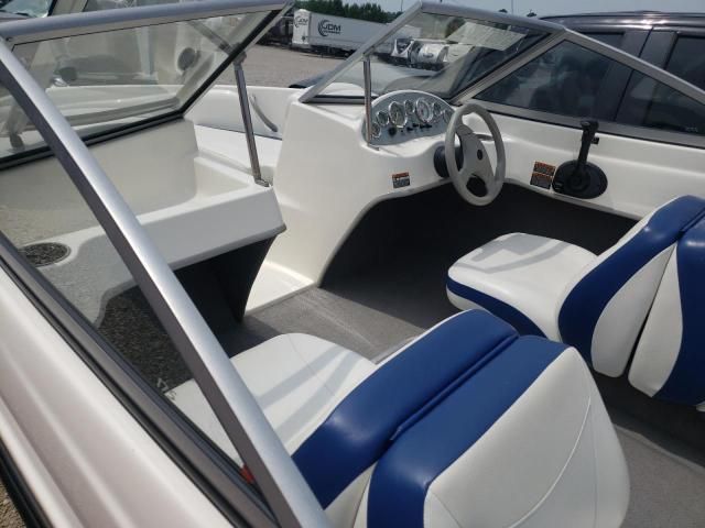 2005 Bayliner Boat