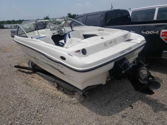 2005 Bayliner Boat