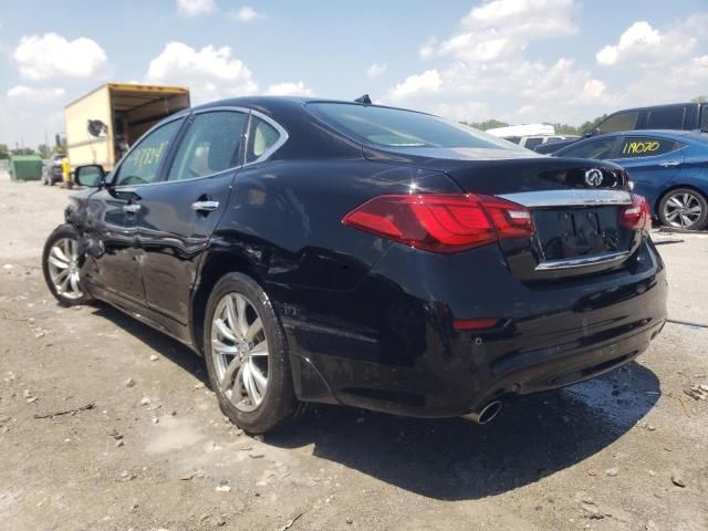 2015 Infiniti Q70 3.7