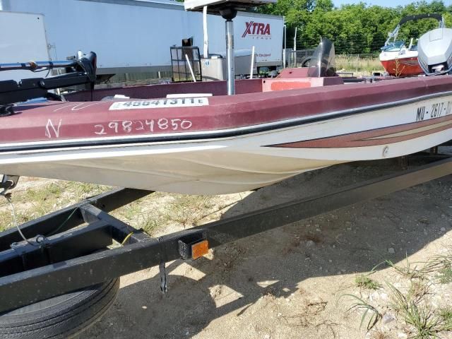 1979 Land Rover 1979 Landau Boat CO Boat