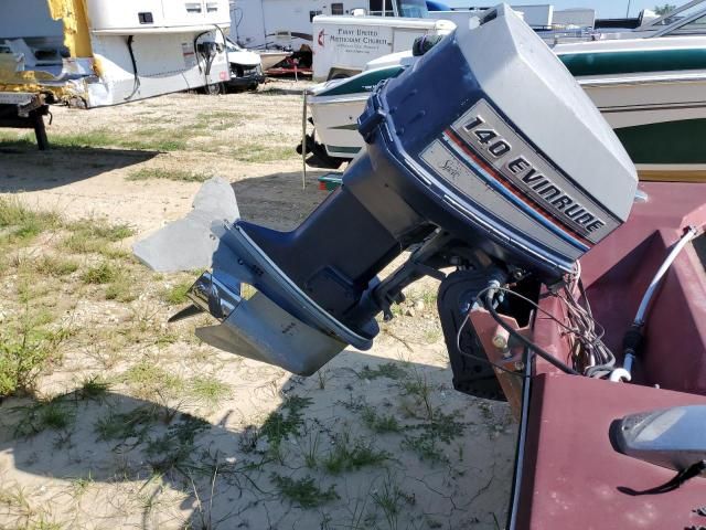 1979 Land Rover 1979 Landau Boat CO Boat