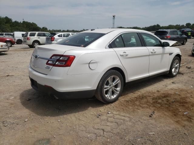 2016 Ford Taurus SEL