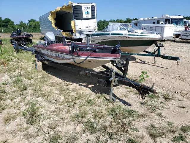 1979 Land Rover 1979 Landau Boat CO Boat