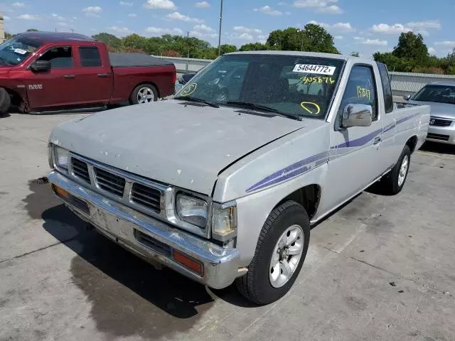 1996 Nissan Truck King Cab SE