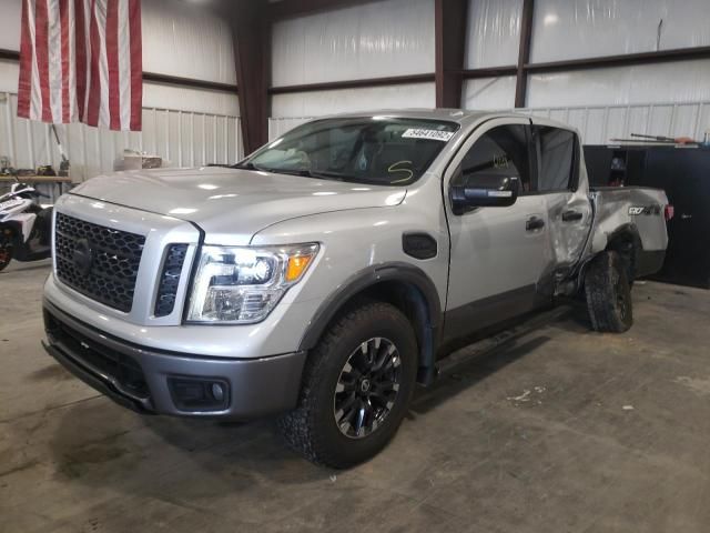 2017 Nissan Titan SV