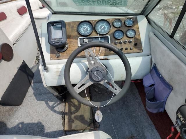 1985 Sea Pro Boat