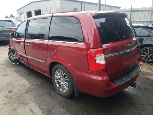 2014 Chrysler Town & Country Touring L