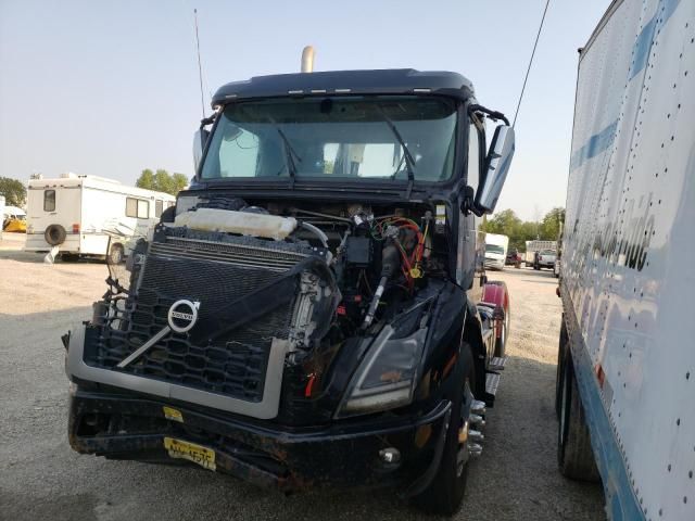 2019 Volvo VNR