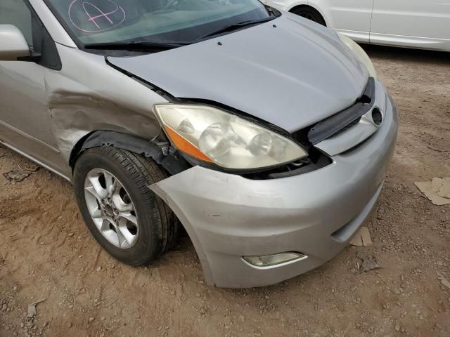 2006 Toyota Sienna XLE