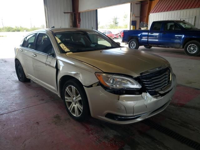 2013 Chrysler 200 LX