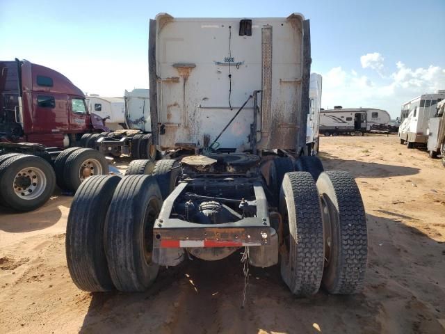 2013 Peterbilt 386