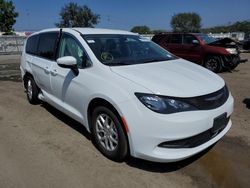 Chrysler Voyager LX Vehiculos salvage en venta: 2022 Chrysler Voyager LX