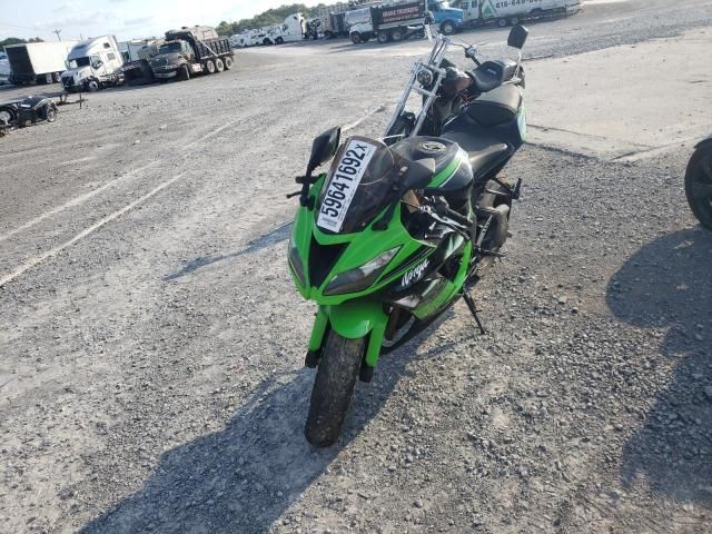 2016 Kawasaki ZX636 E