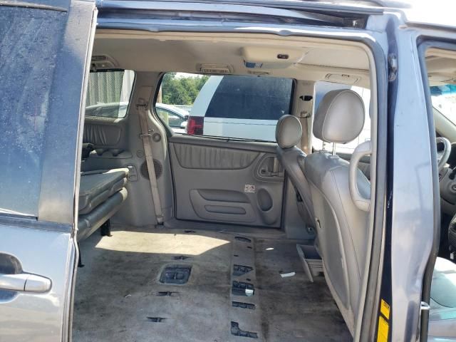 2008 Toyota Sienna XLE