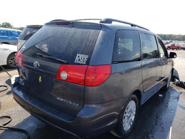 2008 Toyota Sienna XLE