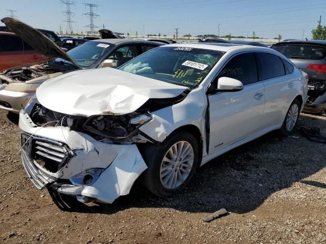 2014 Toyota Avalon Hybrid