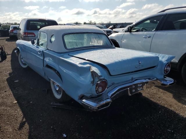 1957 Ford T-Bird