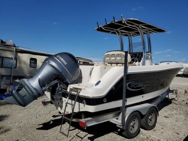 2020 Robalo R222 EX