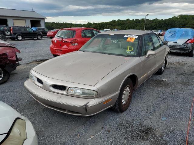 1998 Oldsmobile 88 Base