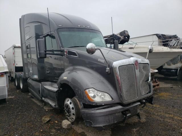 2015 Kenworth Construction T680