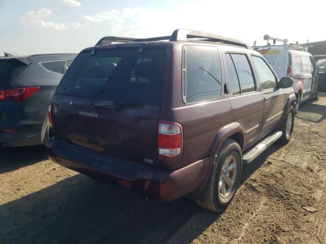 2003 Nissan Pathfinder LE