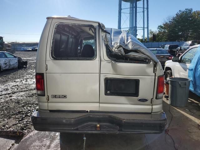 2003 Ford Econoline E250 Van